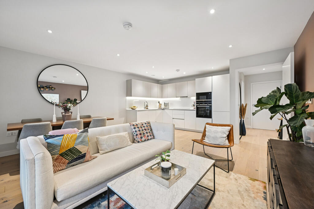 Apartment in London - View 3