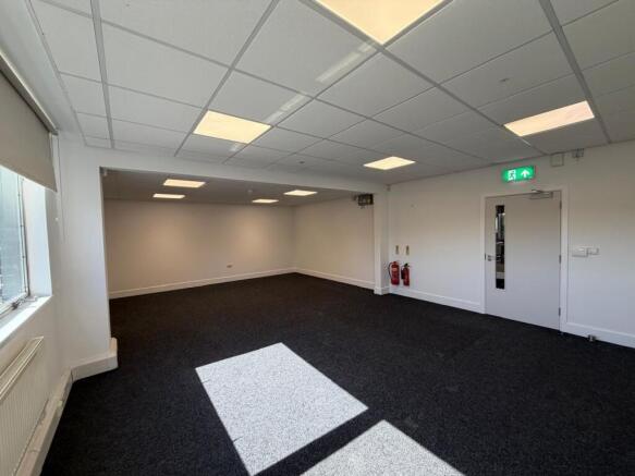 Suite 4 (1)