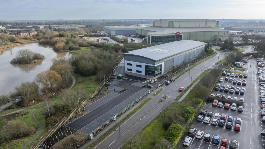 Main image of property: Nuneaton 37, Bermuda Industrial Estate, Walsingham Drive, Nuneaton, CV10 7RW