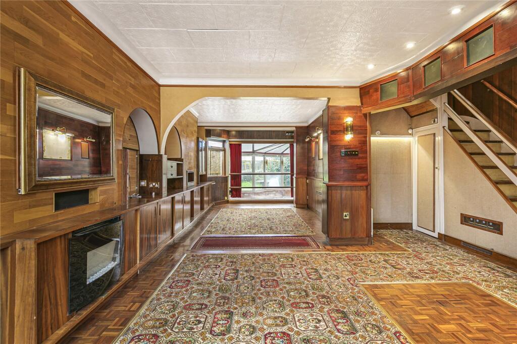 House in Twickenham - View 3