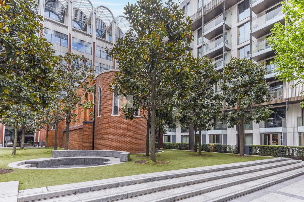 Apartment in London - More