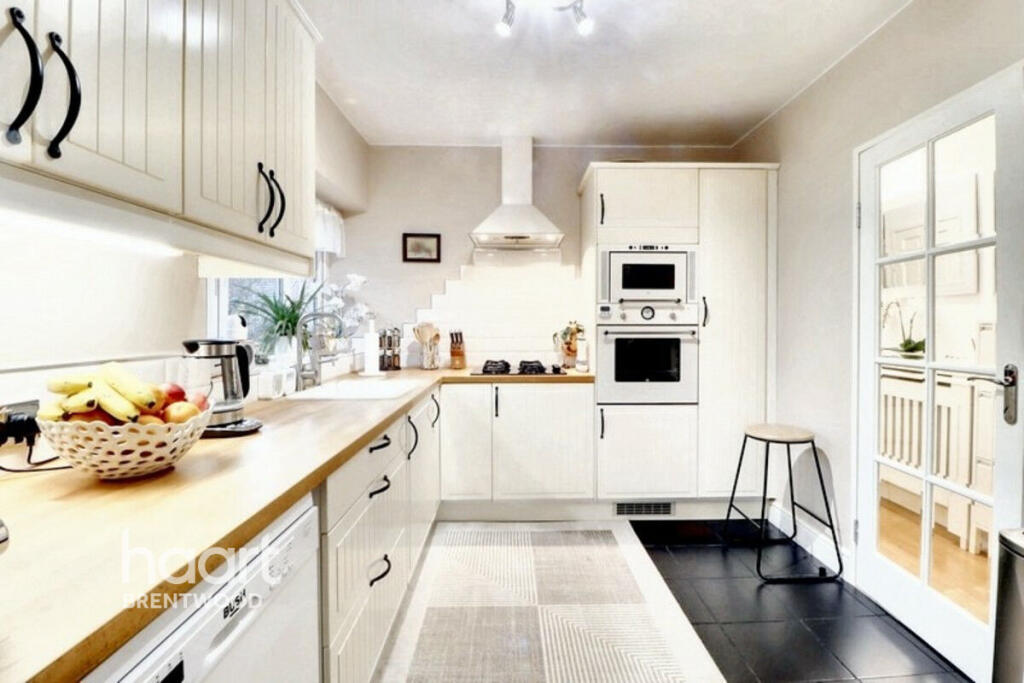 Main image of property: St Stephens Crescent, Brentwood