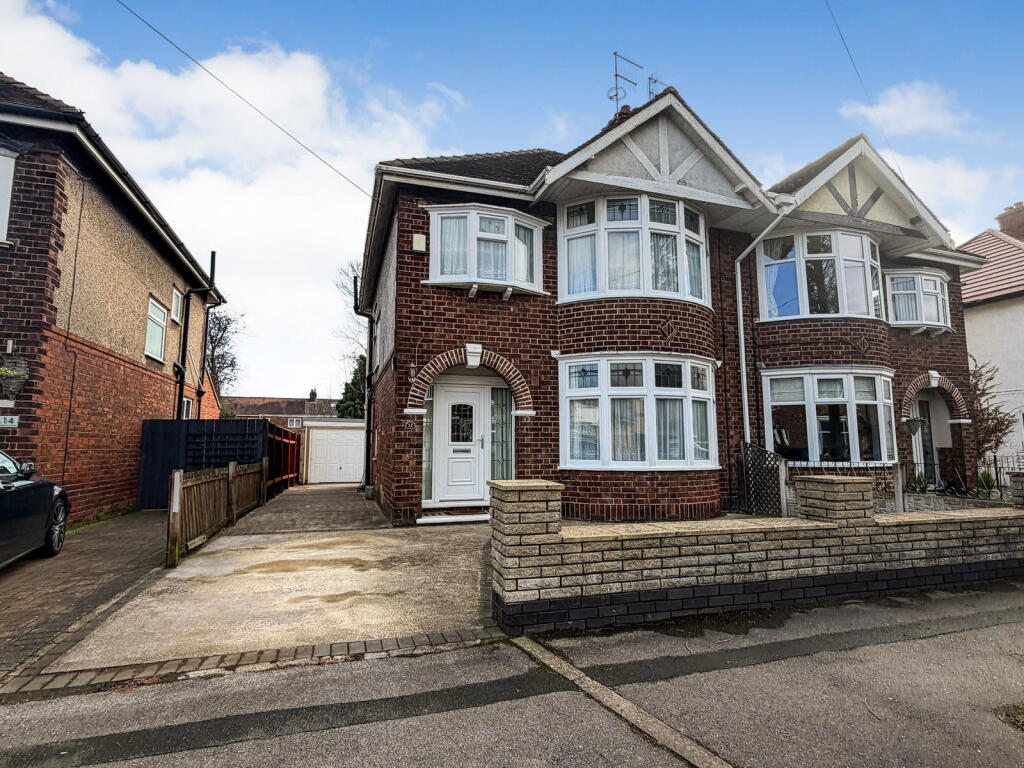 Main image of property: Legarde Avenue, Anlaby Common, Hull, E Yorkshire, HU4 6AP