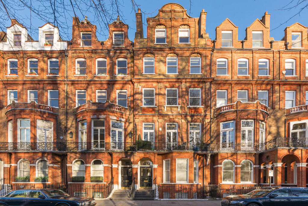 Main image of property: Gledhow Gardens, London