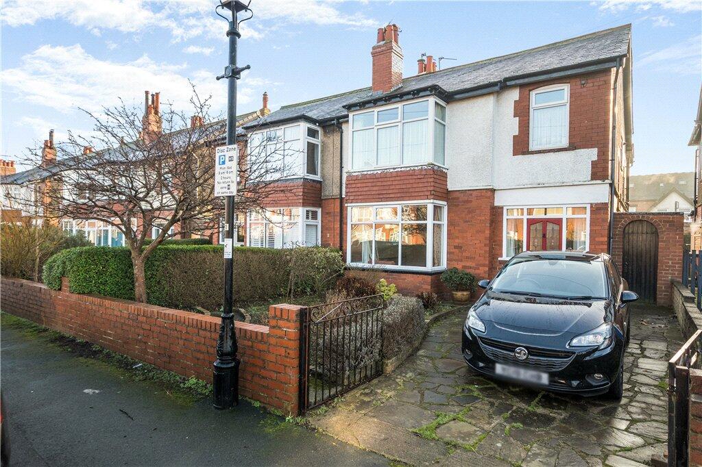 Main image of property: Lynton Gardens, Harrogate, North Yorkshire