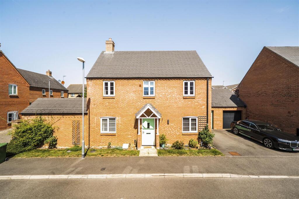 Main image of property: Freemans Way, Greens Norton, NN12