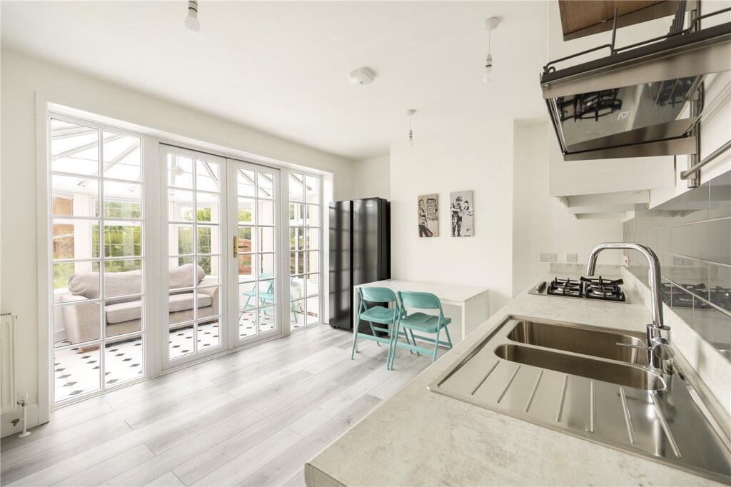 1 bedroom house share for rent