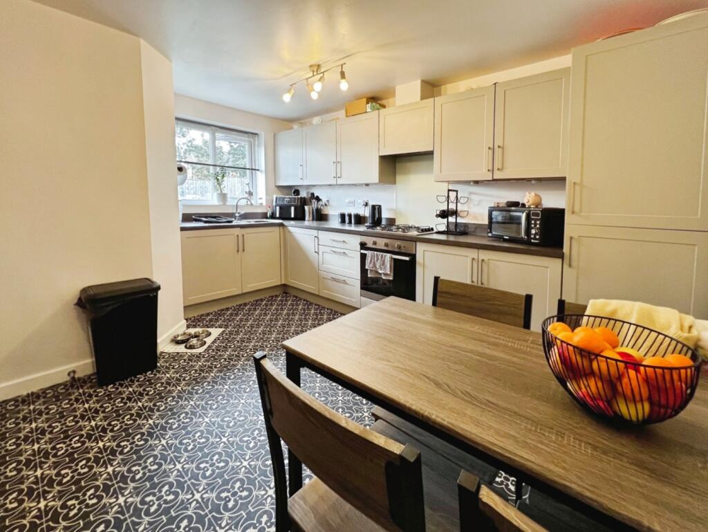 House in Bradford - View 2