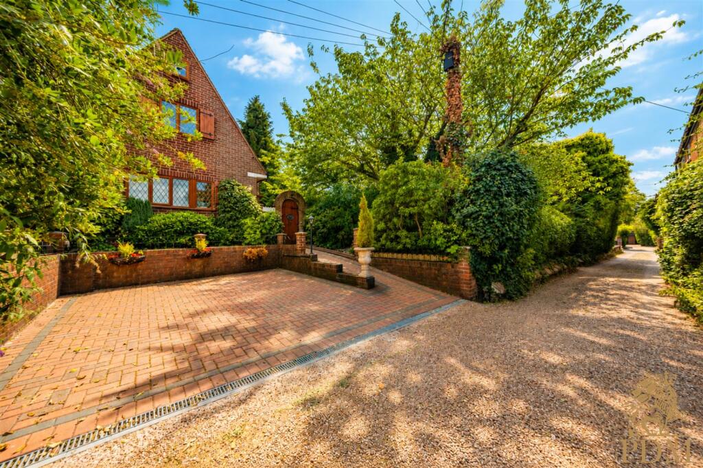 Main image of property: Rectory Avenue, Nottingham