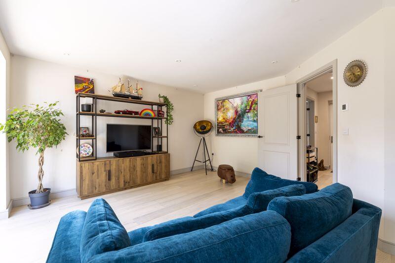 House in Wealden, Isfield - View 5