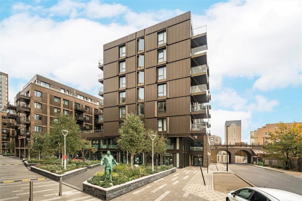 Main image of property: Moulding Lane, New Cross