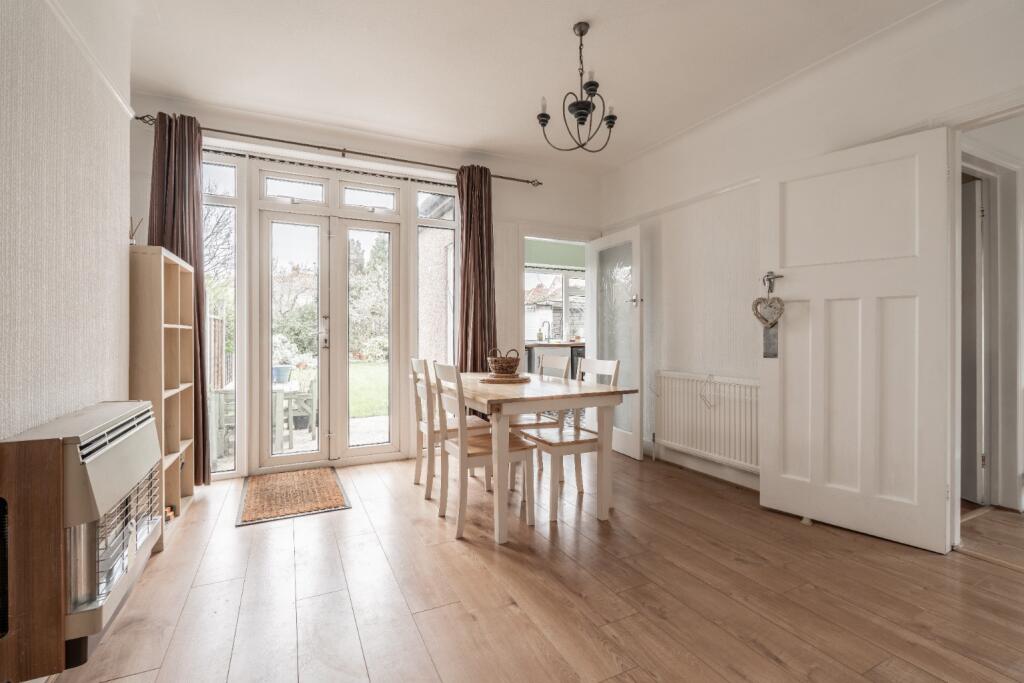 House in London - View 5