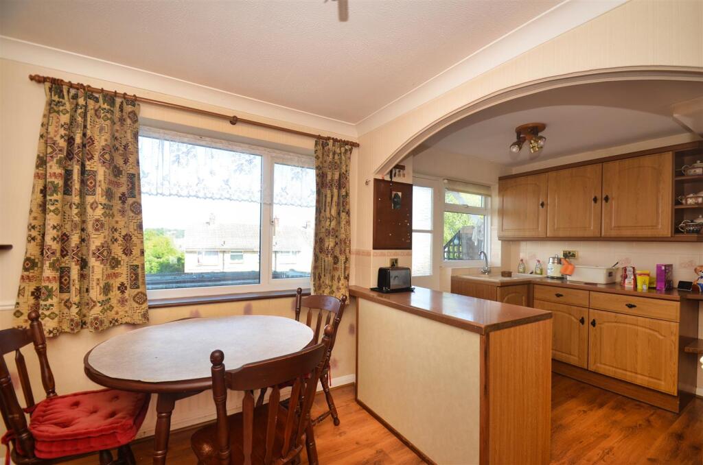Central Ryde photo 4