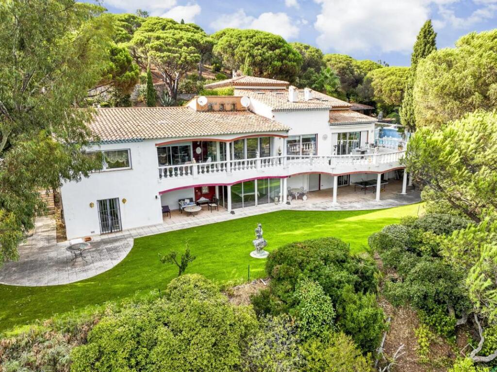 Main image of property: Provence-Alps-Cote d`Azur, Var, Ste-Maxime