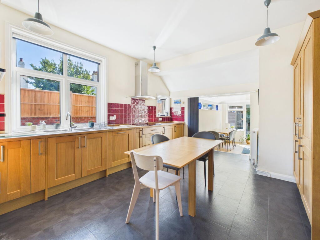 House in Worthing, West Sussex - More