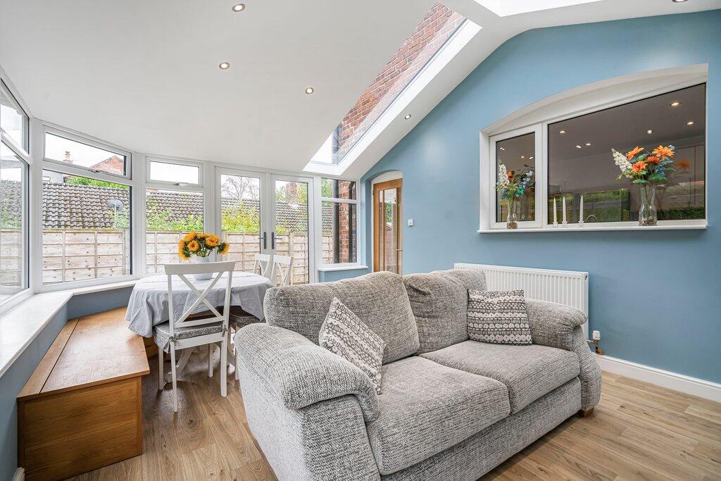 House in Macclesfield, Cheshire East - View 4