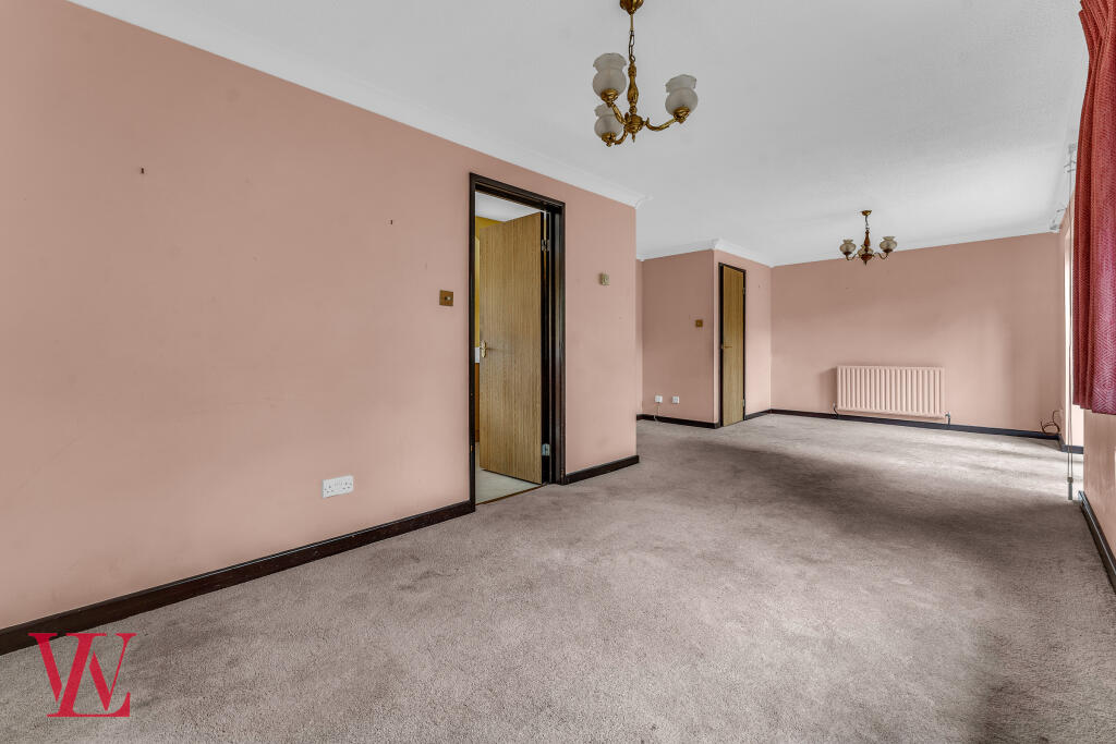 House in East Hertfordshire, Hockerill, Bishop's Stortford - View 4