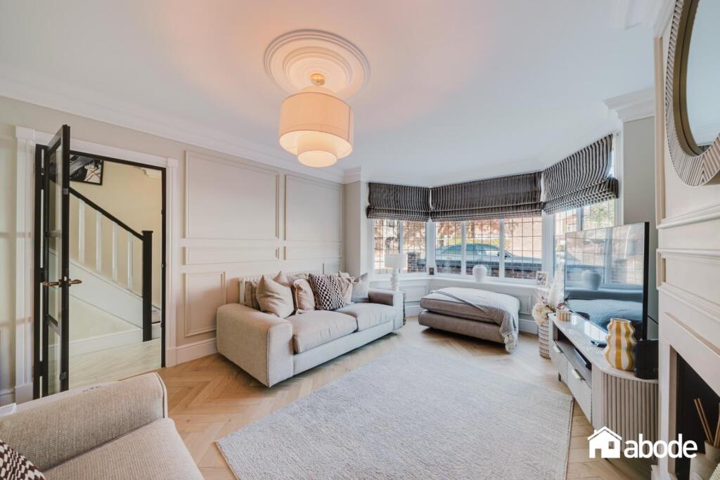 House in Sefton, Liverpool City Region - View 3