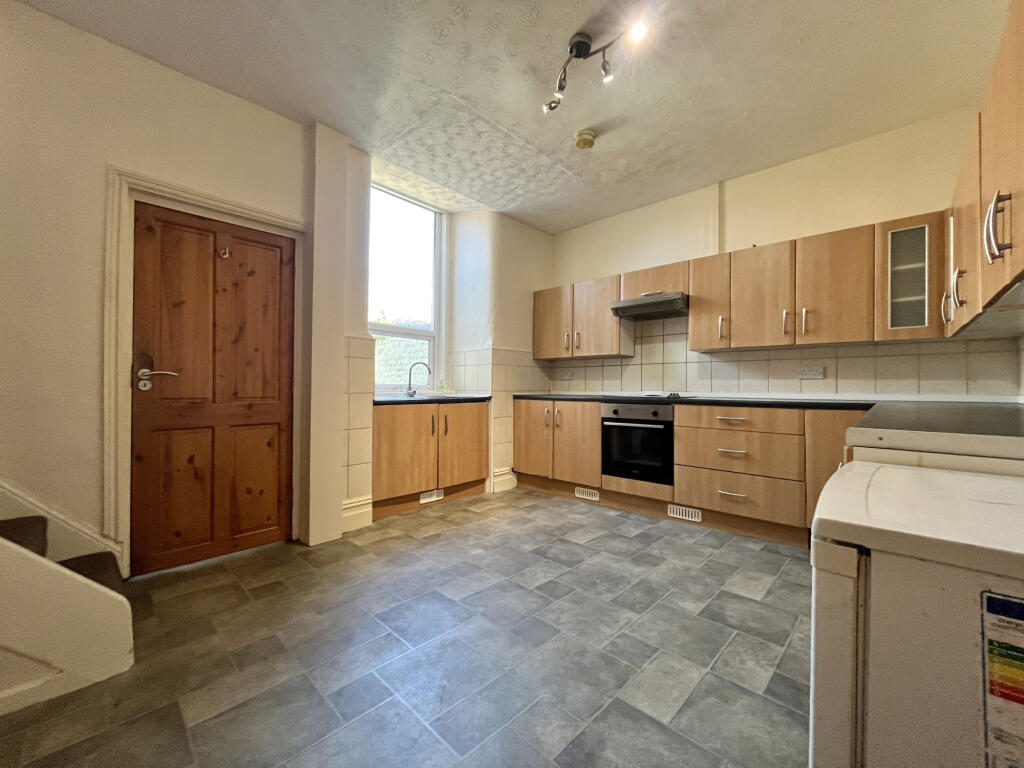 St. Christophers Road, Preston, PR1 - View 5