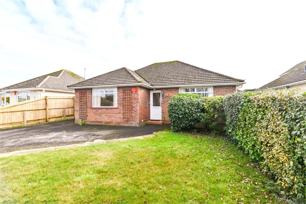 Main image of property: Barton Drive, Barton on Sea, New Milton, Hampshire, BH25