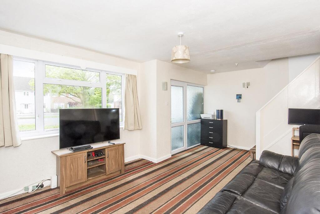Woodway Road, Lutterworth photo 4