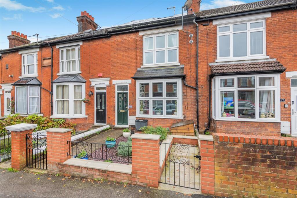 4-bed terraced on St. Philips Avenue, Maidstone, £425,000