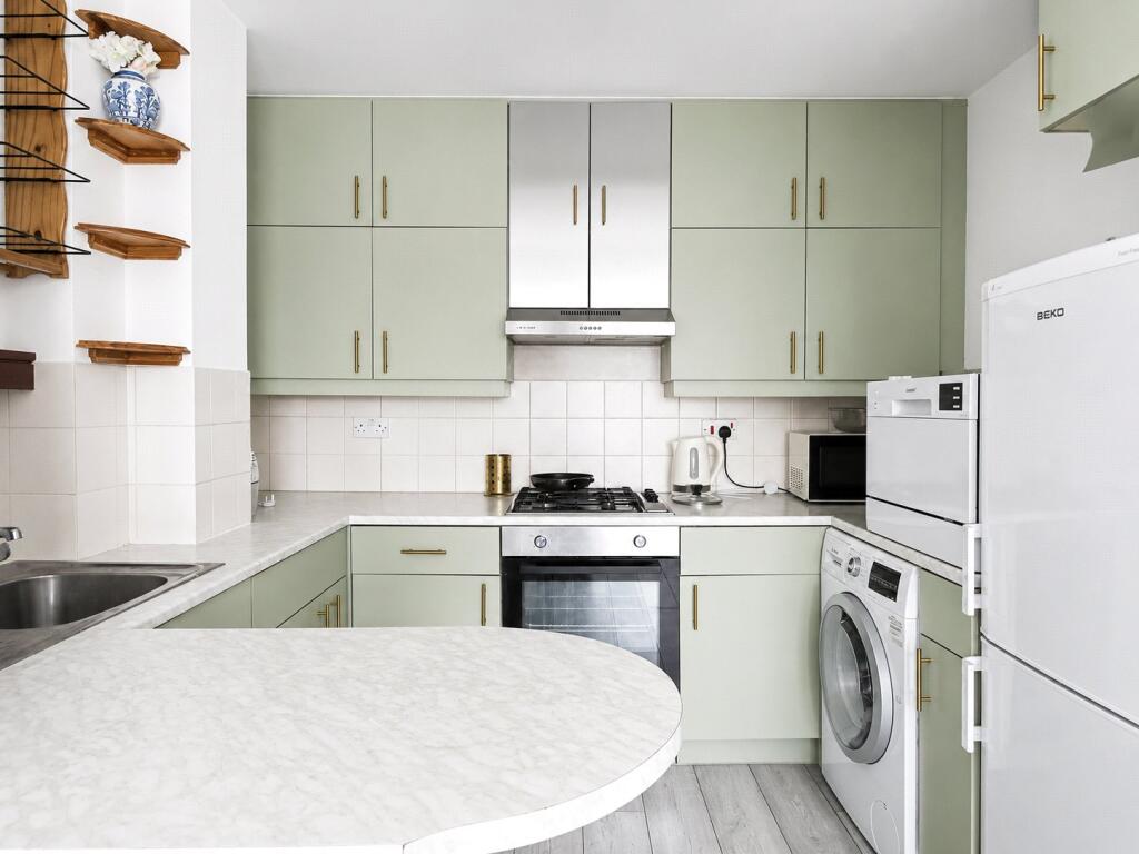 Main image of property: Streatham High Road, London, SW16