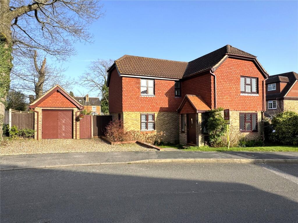 Main image of property: Oak Ridge, West End, Woking, Surrey, GU24