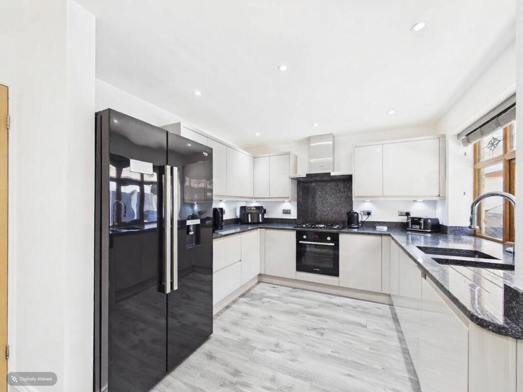 House in Wakefield, Ferrybridge - View 4