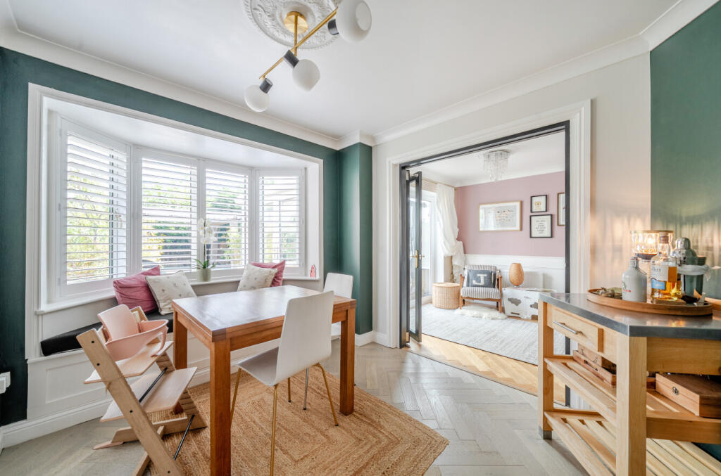 House in Swindon, Shaw, West Swindon - View 4