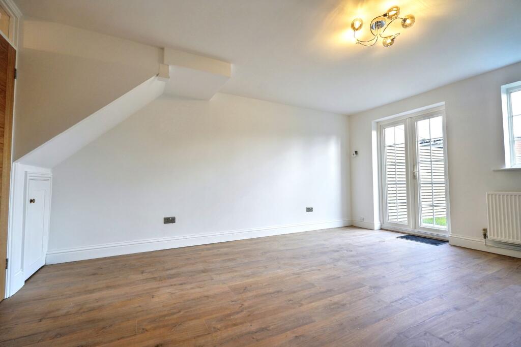 Spencer Close, Stansted photo 3