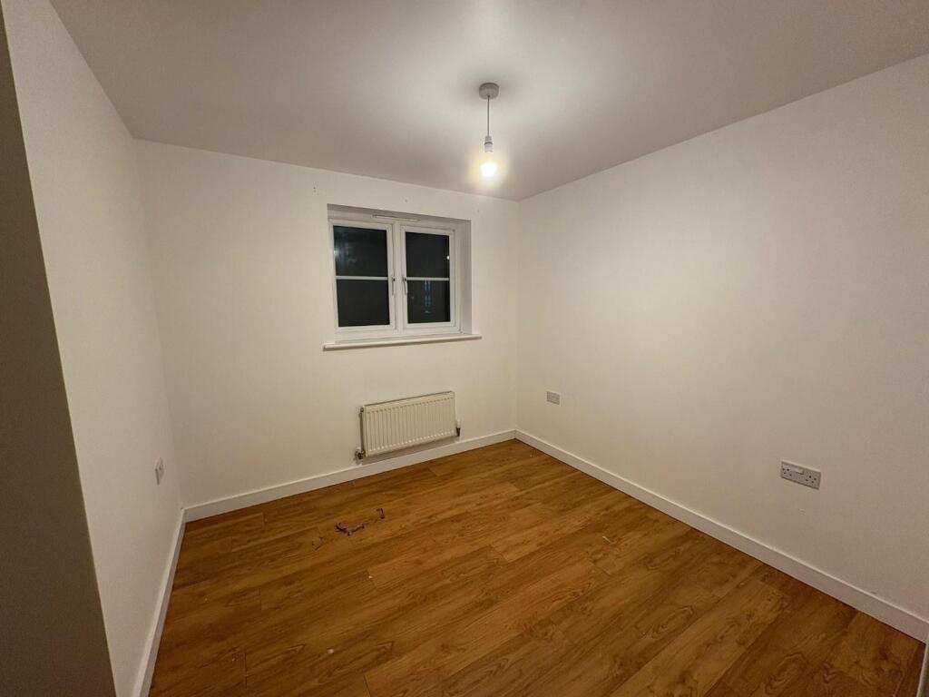 Additional image 5 of Dixon Close, Redditch, B97 6AJ