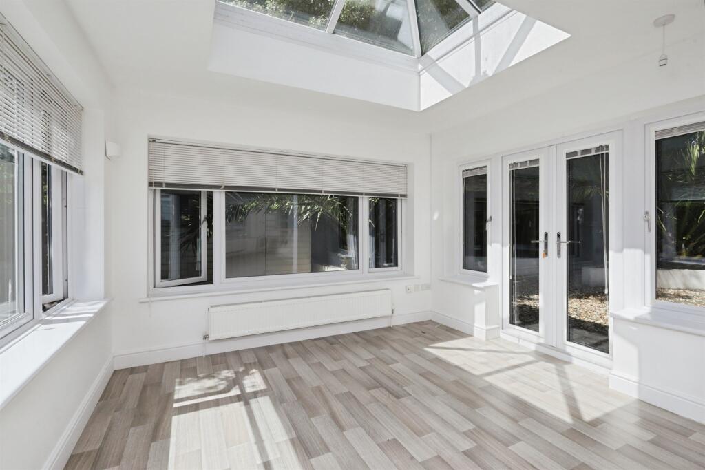 House in Eastbourne, Holywell - View 4