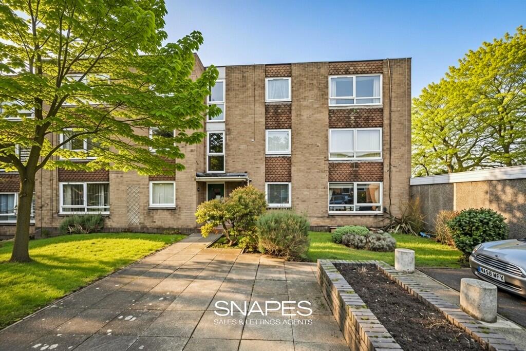 Main image of property: Moseley Grange, Cheadle Hulme, SK8