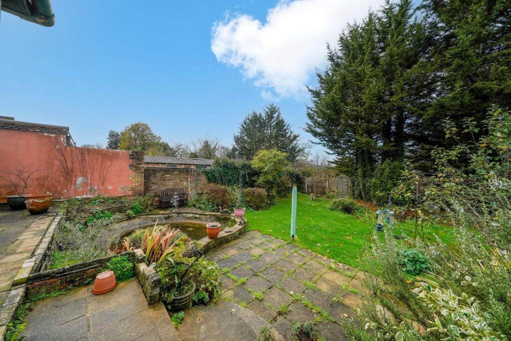 Additional image 14 of Wildwood Avenue, Bricket Wood, St Albans, AL2