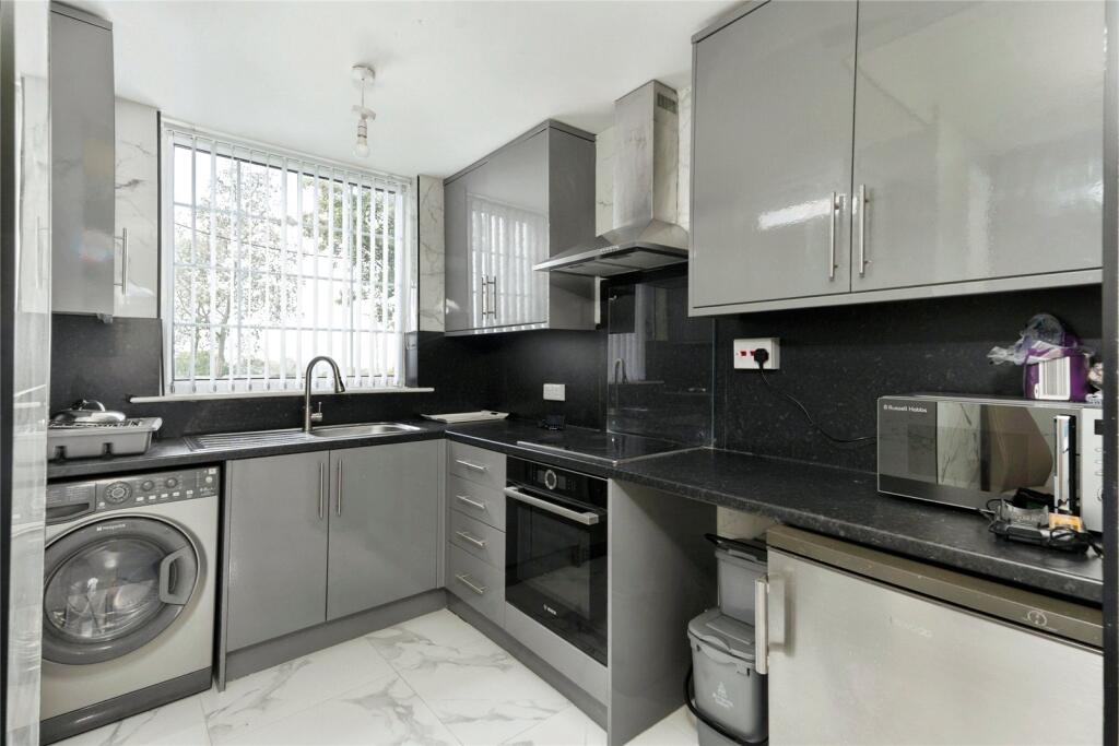 House in Blackburn - View 5