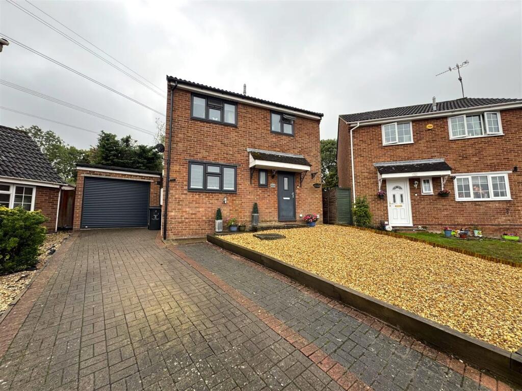 Main image of property: Cloverlands, Swindon