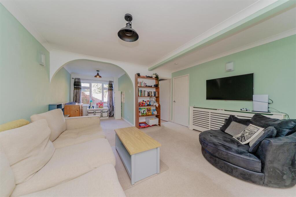 House in Birmingham, West Midlands - View 3