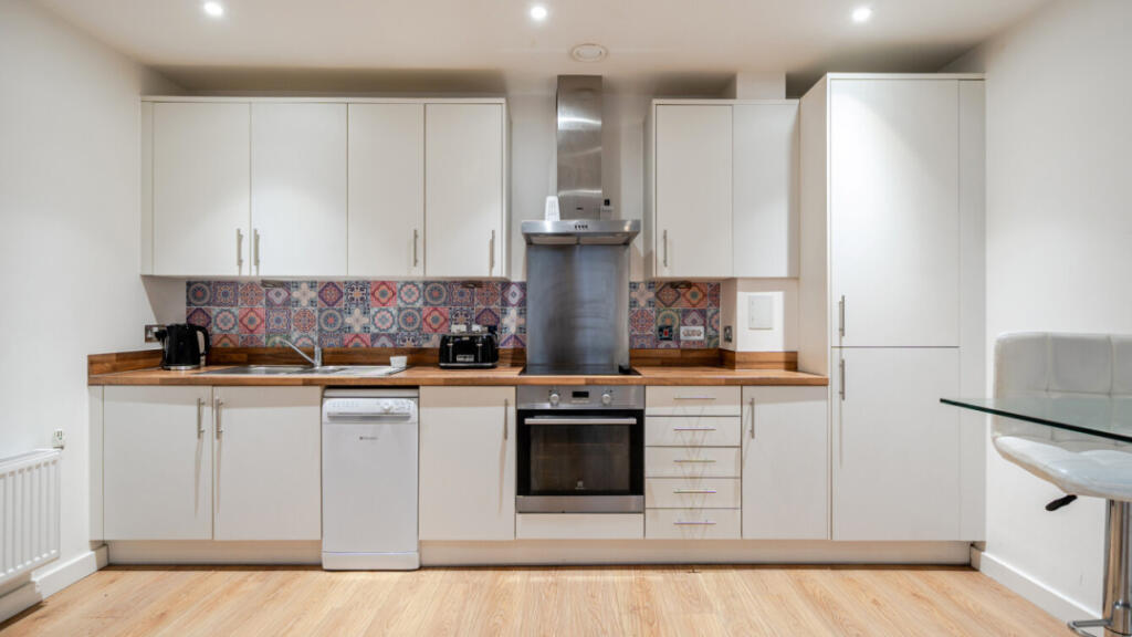 Apartment in London, Royal Borough of Greenwich - View 4
