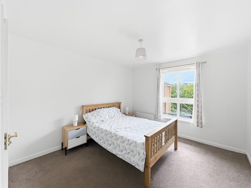 Apartment in Edinburgh - View 5