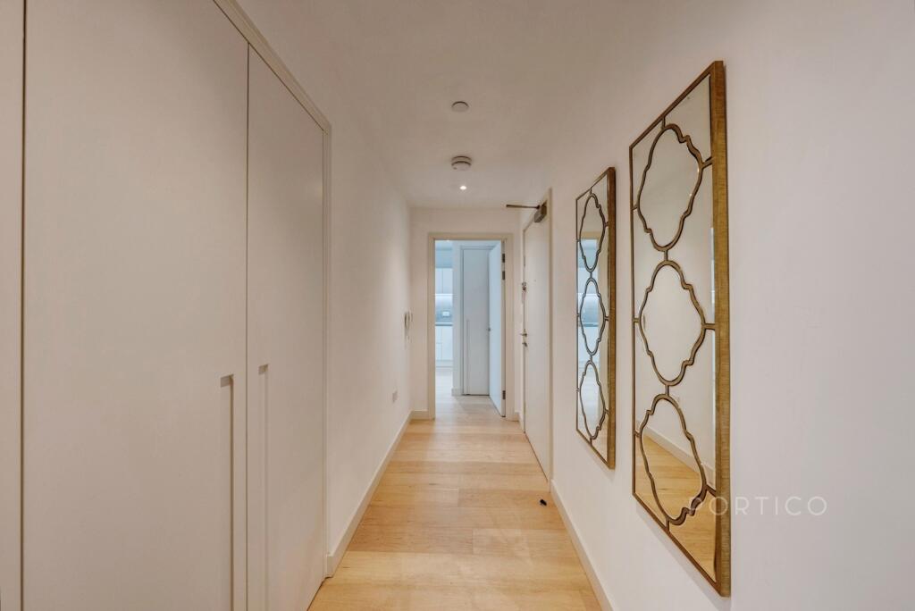 Apartment in London, Royal Wharf, Silvertown - More