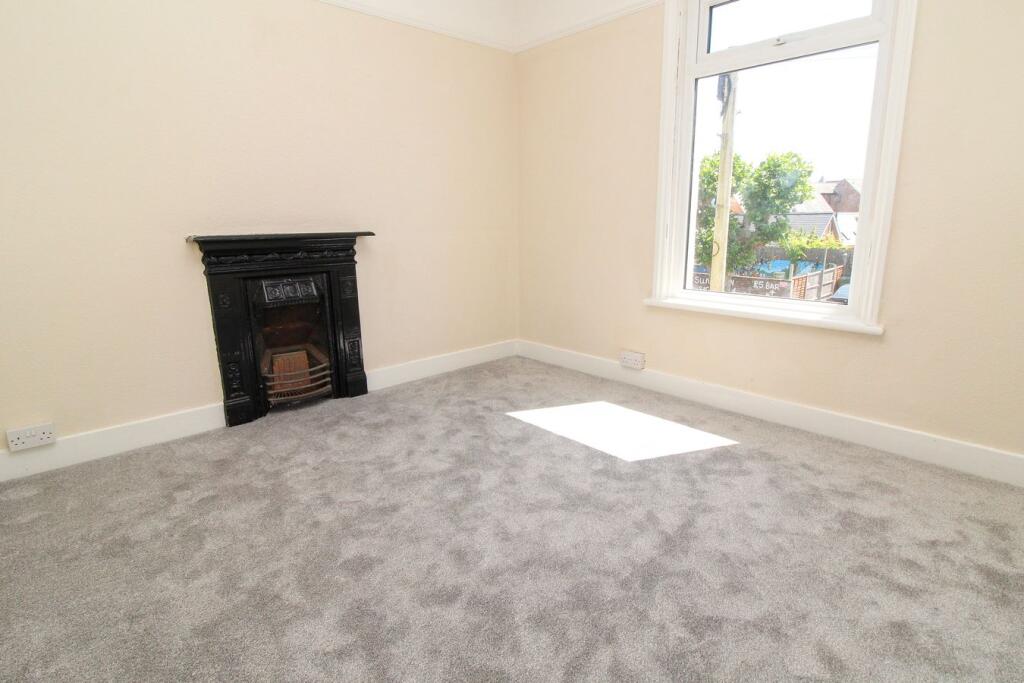 House in Christchurch, Iford, Fairmile - More