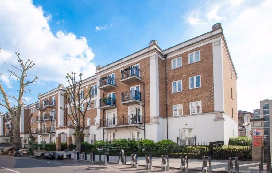 Main image of property: Russell Road, London, W14