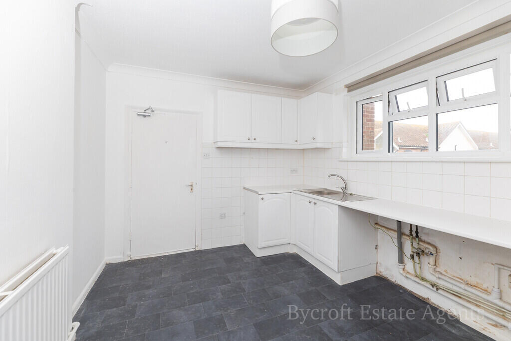 Apartment in Norwich - View 5
