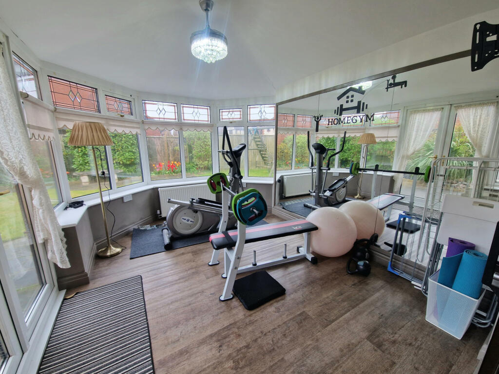 Wolsey Close, Cleveleys, FY5 - View 6