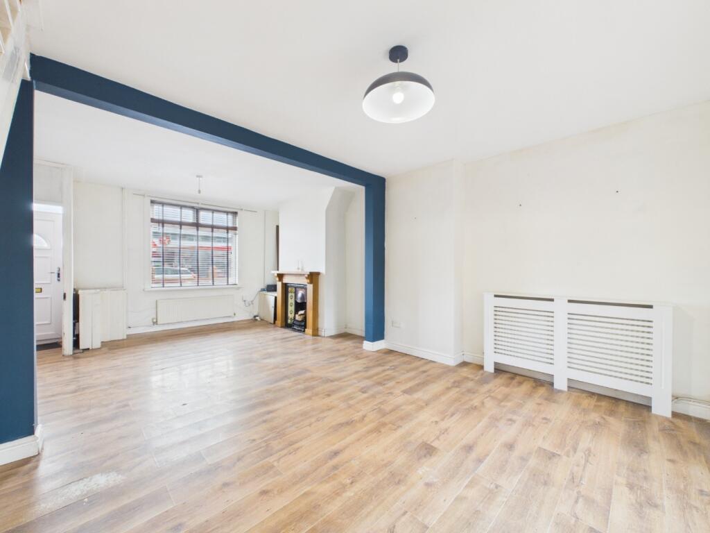 Chester Road, Oakenholt, Flint, Flintshire, CH6 5DZ - View 3