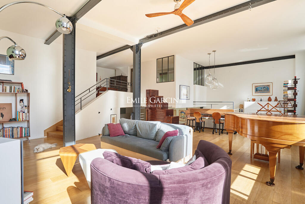 Main image of property: Paris-Isle of France, Paris, Paris 18