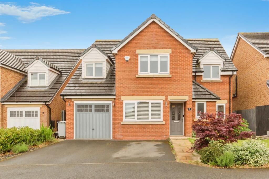 5-bed detached on Ellis Close, Shavington, Crewe, £460,000