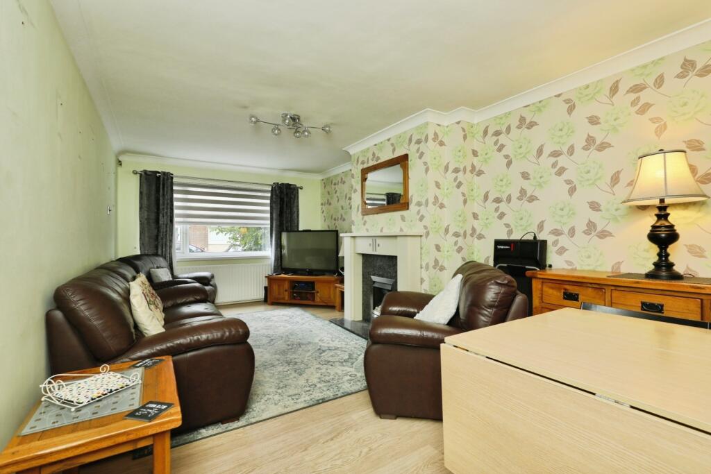 Masefield Close, Dinnington, Sheffield, South Yorkshire, S25 photo 3