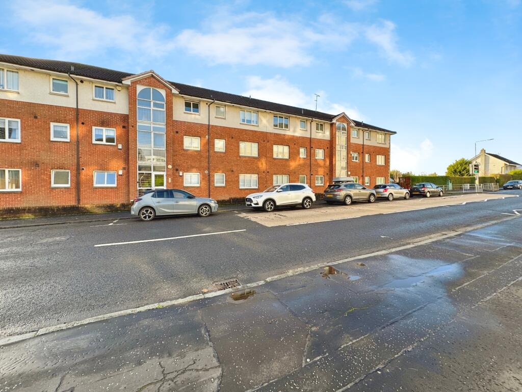 Main image of property: 10a Queen Elizabeth Court, Clydebank, G81